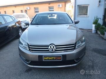 Volkswagen Passat 1.6 TDI Comfortline BlueM. Tech.