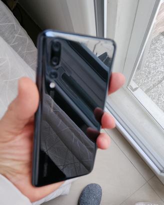 Huawei p20 pro  128 GB  e  6GB Ram