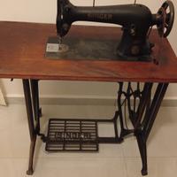 macchina per cucire antica tutto funzionante 