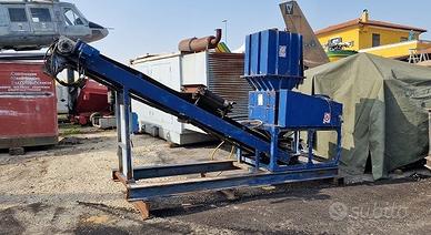 Mulino per cavi elettrici o plastica con magnete