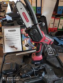 Potatore seghetto a batteria