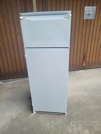 Frigo incasso Hotpoint Ariston