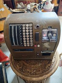 Registratore di cassa meccanico vintage marca RIV