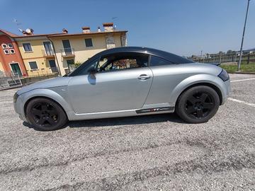 Audi TT -  1,8 Turbo  