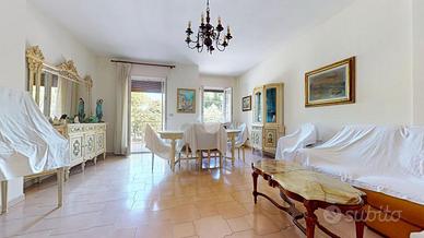 CASA SEMINDIPENDENTE A ORIA