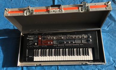 Roland sh201