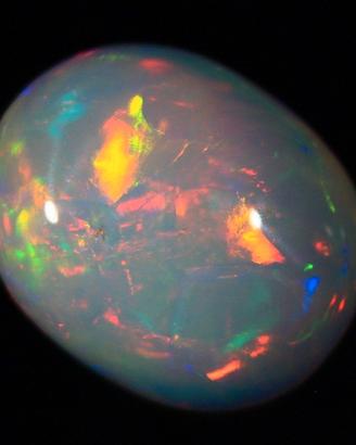 Opale 7,20 ct certificato