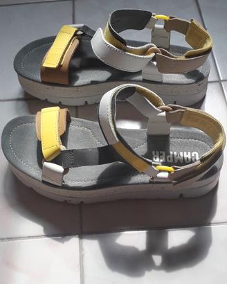 sandali marca Camper da donna