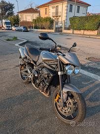 Triumph Street Triple 675 R 