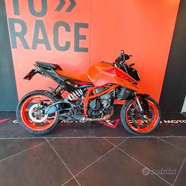 KTM 390 DUKE (2024)