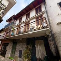 CASA SEMINDIPENDENTE A GASSINO TORINESE