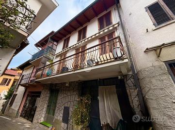 CASA SEMINDIPENDENTE A GASSINO TORINESE