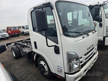 ISUZU M27 a telaio TAGICAR