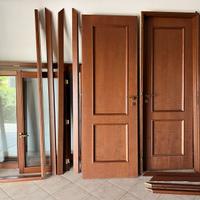 Porta da 70 in legno (2 disponibili, 1 dx  1 sx).