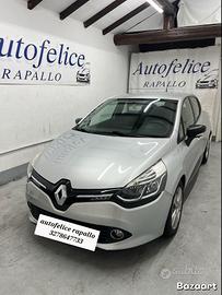 Renault Clio 1.2 75CV 5 porte Costume National