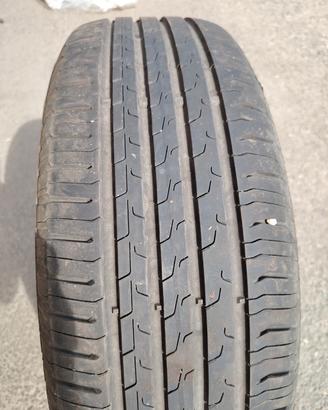 Gomme  continental  215 65 17  Dot 0925