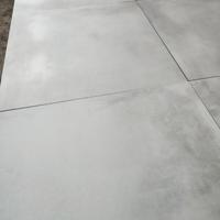 Pavimento NUOVO, PRIMA SCELTA + battiscopa