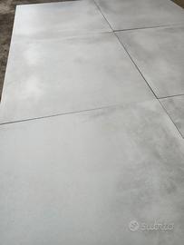 Pavimento NUOVO, PRIMA SCELTA + battiscopa