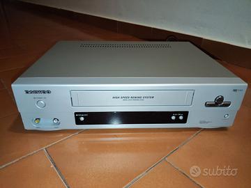 Videoregistratore VHS Daewoo ST230