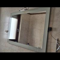 Specchio con lampada