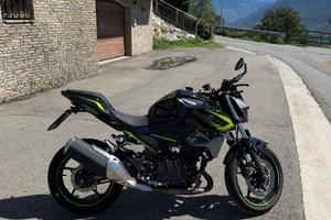 Kawasaki Z400 (2020) – 6.300 Km - Patente A2