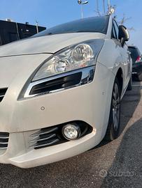 Peugeot 5008 2.0 HDi 150CV BUSINESS