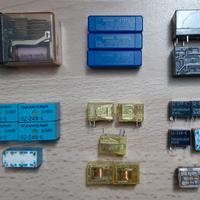 21 Relè da 12V (Takamisawa, Siemens e MRME)