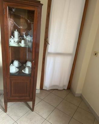 Vetrina antica in legno massello