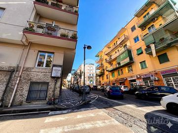 3 LOCALI A PORTICI
