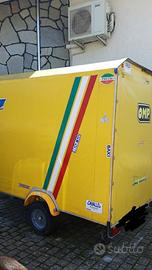 Carrello con tendone