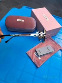  Occhiali da sole Miu Miu