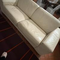 Divano letto in pelle