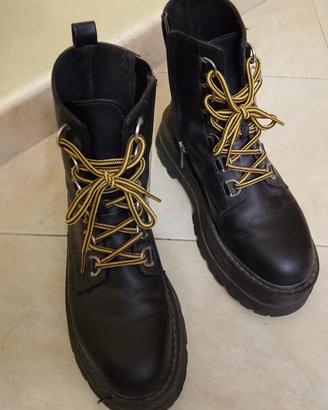 Anfibi Pull & Bear num 39