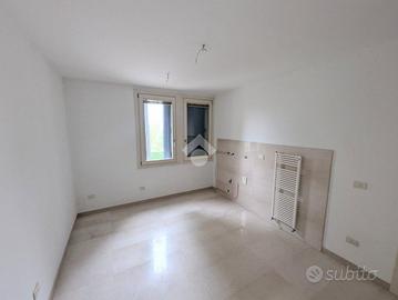 NEGOZIO A PIEVE DI SOLIGO