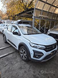 DACIA SANDERO 3a serie del 2021 per ricambi