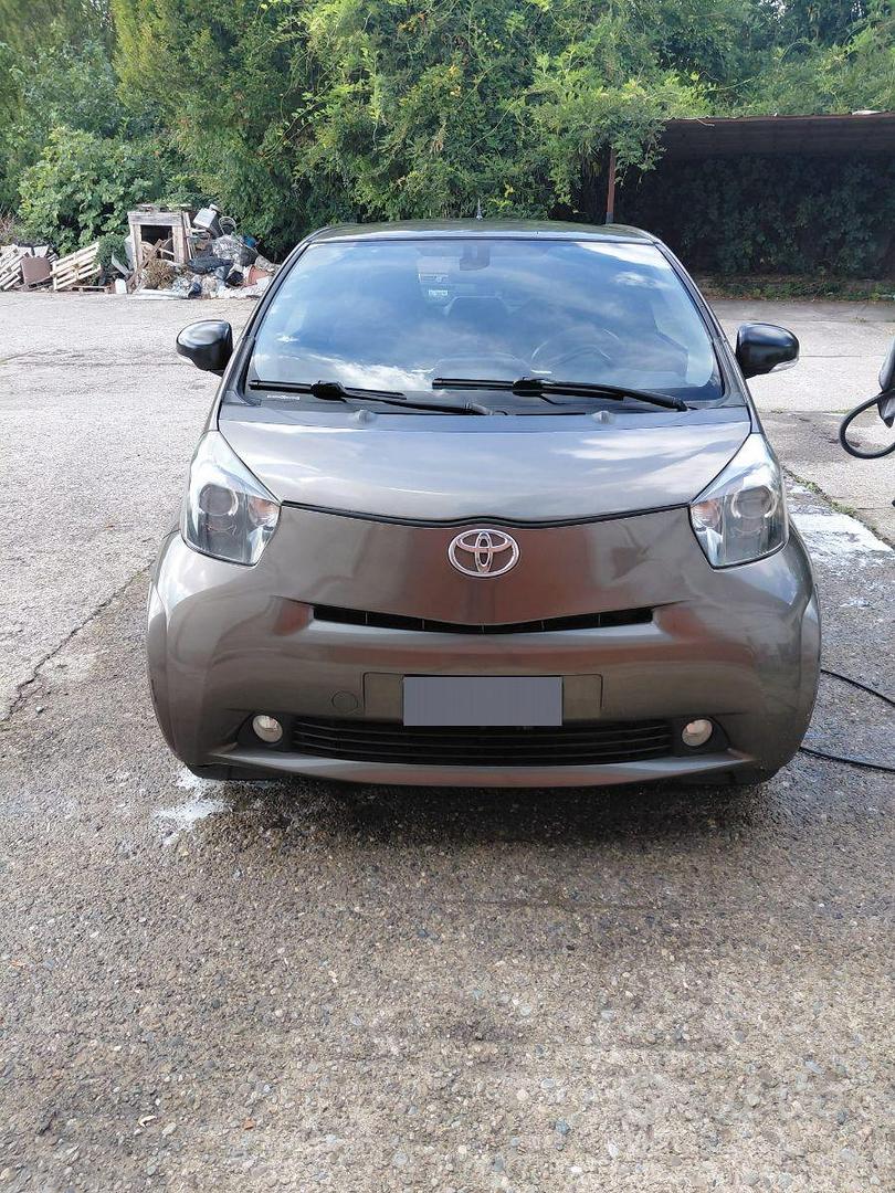 Toyota Iq 2010 photo 4