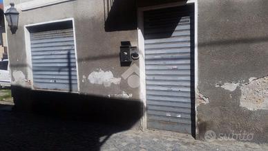 CASA SEMINDIPENDENTE A CIRIÈ