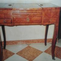 TOILETTE POUR FEMME DELLA META' DEL 700 LASTRONATA