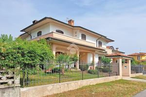 BIFAMILIARE A CASSANO D'ADDA