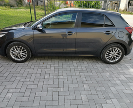 Kia rio cool 1.4crdi 90cv - NEOPATENTATI