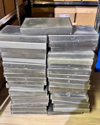 Lotto 35 custodie VHS vuote nere