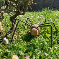 Ragno scultura artigianale in legno e rame