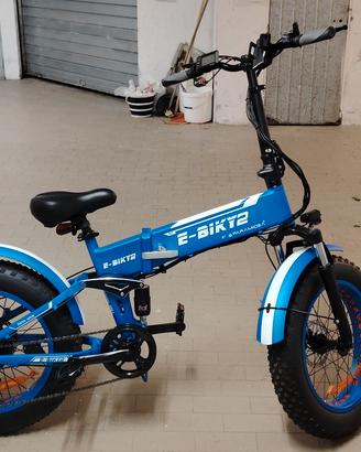 Bici elettrica nuova euro 650, 00