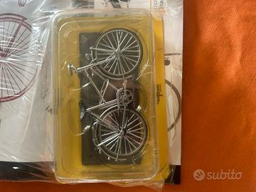 Modellino bici da donna 1960