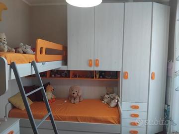 Cameretta a ponte con soppalco, due letti+ 1letto