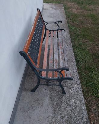panchina da giardino