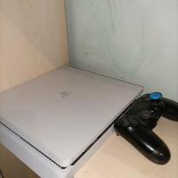 PS4 Slim bianca 500 gb + cuffie gaming