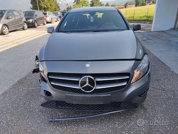 RICAMBI MERCEDES CLASSE A W176 1.5 DCi 2015