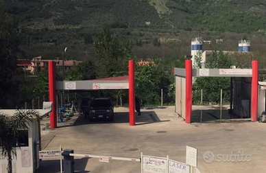 pali decorativi rossi in alluminio mix autolavaggi