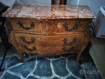 Cassettone in stile Luigi XV